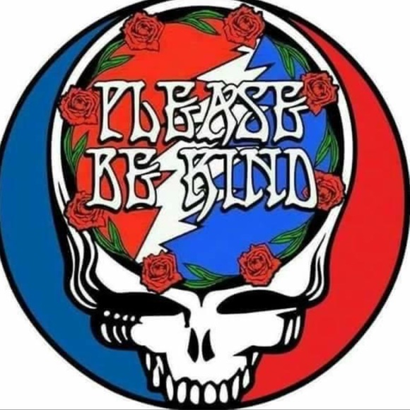 Meet your friendly Poshaholic, Jennah 😊🌺🌈🦋💖🌞 - Picture 12 of 16